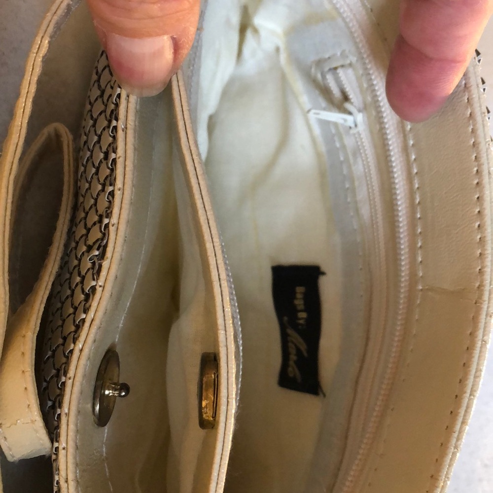 Bag - Picture 3 of 4